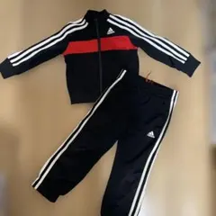 adidas ジャージ　サイズ100