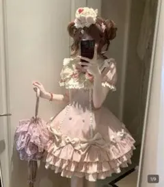 ローズゴシックロリータワンピース【lilymoon】 ローズゴシックロリータワンピース【lilymoon】 - メルカリ
