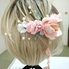 Item thumbnail for item cb4cd402-12cc-4ea8-ab8b-56d3d1bb9086