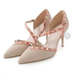 スタッズ パンプス