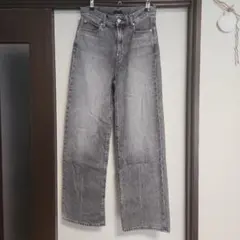 ワイドストレートジーンズ