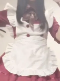 赤と白のフリル付きメイド服　赤ずきん　コスプレ衣装　ハロウィン　博麗霊夢