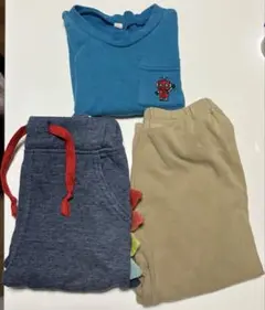 値下げ！ベビー　キッズ　90 長袖Tシャツ、パンツ２枚の3点おまとめ　ユニクロ