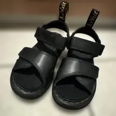 Dr.Martens キッズ サンダルのサムネイル