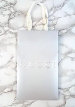GUCCI ホワイトショップ袋×4 2026年最新】GUCCI ショップ袋・ショッパーの人気アイテム - メルカリ