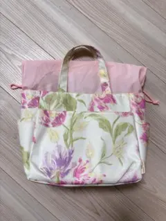 LAURA ASHLEY HOME フラワープリントランチバッグ