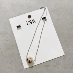 ZARA ❤️新品未使用　ネックレス メタルボール シルバーカラーのサムネイル
