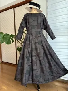 本場大島紬で大人可愛いドルマンスリーブロングワンピースに