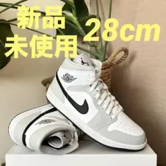 Nike Women's Air Jordan 1 Mid Grey Fog