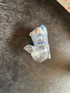 サンリオ レトログラスチャーム ガチャガチャ