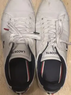 ラコステスニーカー