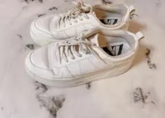 Item thumbnail for item 83379b4e-00bb-4bff-8f74-639f4ca97fde