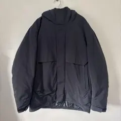 UNIQLO +J ハイブリッドダウンオーバーサイズパーカ　ブラック