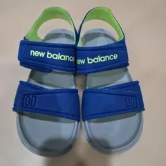 new balance　キッズ　サンダル