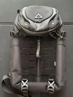 [ OZUKO DELTA BODYBAG ]
