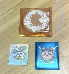 【映画ちいかわ】古本屋　モモンガ　①コルクコースター②アクスタ③PVCチャームのサムネイル