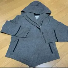 フード付き ななめジッパージャケット