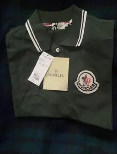 未使用品　MONCLER ポロシャツ ダークグリーン Sサイズのサムネイル