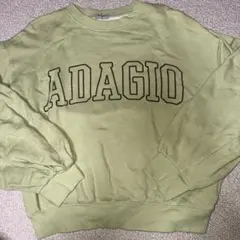 連休値下げ❗️ サマンサモスモス　ADAGIOロゴライトグリーントレーナー　裏起毛