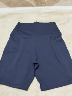 【最終価格】GU ACTIVEショートヨガパンツS（ネイビー）