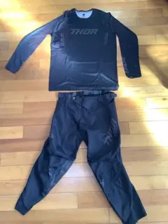 2026年最新】thor モトクロスの人気アイテム - メルカリ