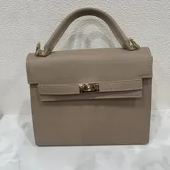 ベージュ ハンドバッグ ゴールド金具