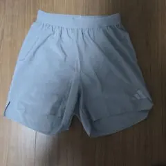 adidas ランニングショートパンツミディアムグレー Mサイズのサムネイル