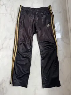 adidas アディダス　コーティングジャージ　XO 黒　金