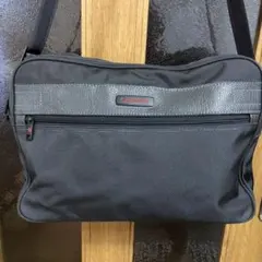 サムソナイトショルダーバッグ