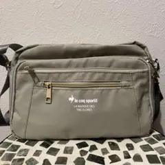 le coq sportif グレー ショルダーバッグ　※お財布ショルダー