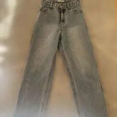 ブルー ストレートデニム