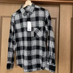 ユニクロ長袖シャツ L 黒白チェック