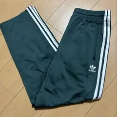 【ゲリラSALE】adidas ジャージ トラックパンツ グリーン 緑