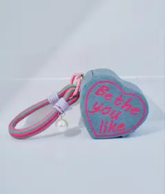 Item thumbnail for item e50a7c45-bf79-4849-941c-aa0f2a62045a