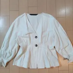 【ZARA】Vネック　トップス　ブラウス　長袖　袖リボン