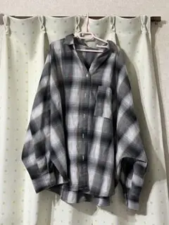 チェック柄 長袖シャツ グレー系のサムネイル