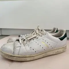 adidas StanSmith 本革モデル