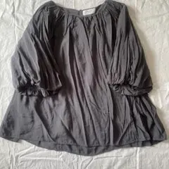 オペークドットクリップ　バルーンスリーブ　ブラウス