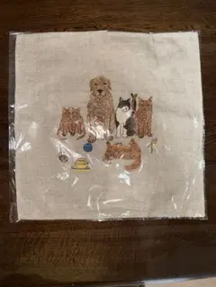 石田ゆり子　Coral & Tusk x Orneko ネコクッション【新品】 石田ゆり子さんもお気に入り?! 個性豊かな動物たちの刺繡 NY発の