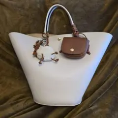 LONGCHAMP　エピュレ　トートバッグ ファー付きチャーム　コインポシェット
