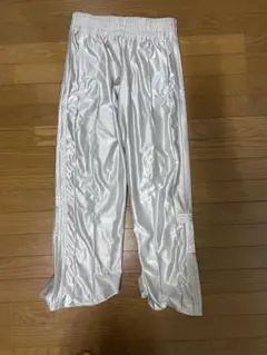 adidas originalアディブレイクパンツ シルバー