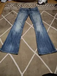 GAP ウルトラローライズ ブーツカットデニム 00R