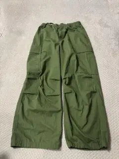GU Sサイズ　スーパワイドカーゴパンツ　カーキ