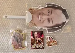 マツケンサンバ POPUP アクリルキーホルダー うちわ ステッカーのサムネイル