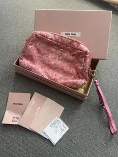2026年最新】MIU MIU レディース ポーチの人気アイテム - メルカリ
