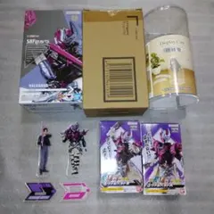S.H.Figuartsヴァルバラド＆装動ヴァルバラドA＆Bヴァルバラドアクスタのサムネイル