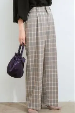 新品　Vis 美脚セミワイドパンツ　ベージュチェックのサムネイル