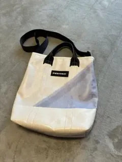 フライターグ F202LELANDリーランドトートショルダー