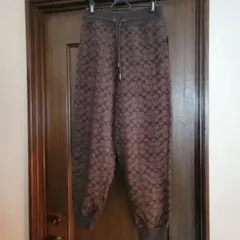 Item thumbnail for item 37f8d437-4023-4672-a256-f16d035bba40