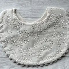 新品未使用　スタイ　よだれかけ